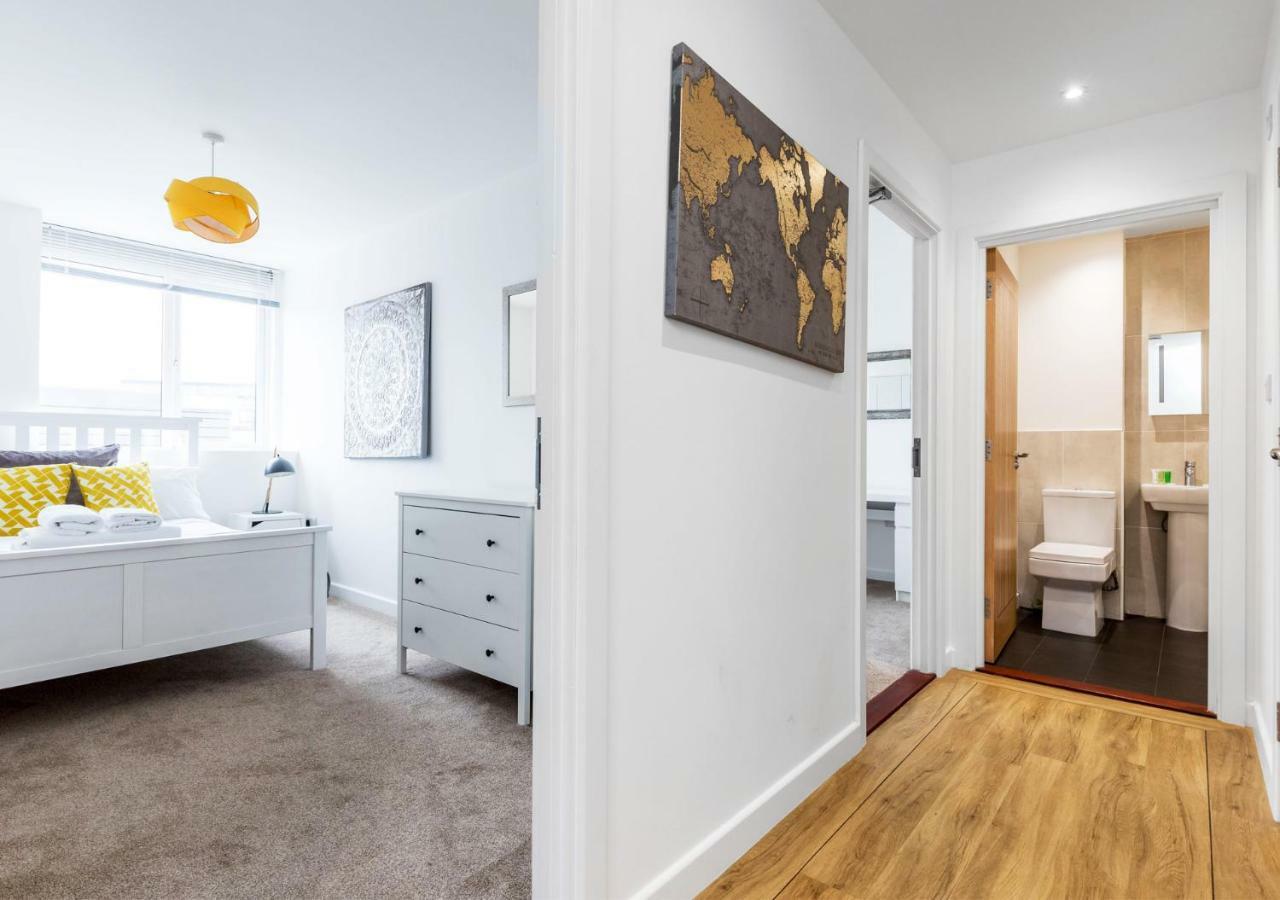 City Centre Apartment ポーツマス エクステリア 写真