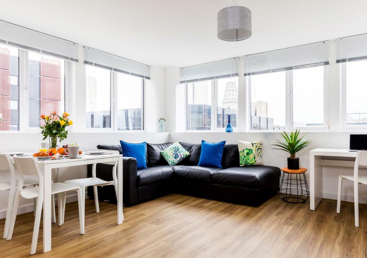 City Centre Apartment ポーツマス エクステリア 写真