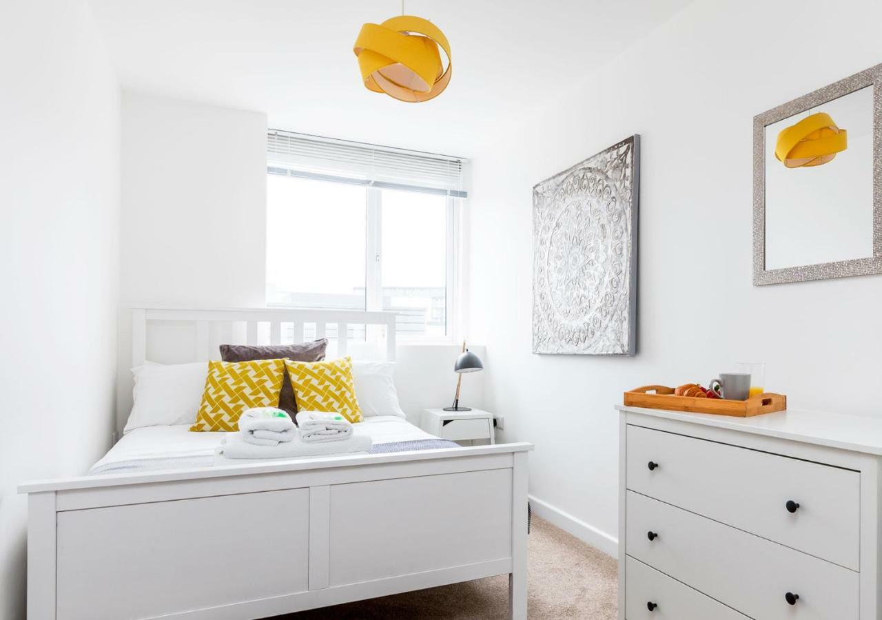 City Centre Apartment ポーツマス エクステリア 写真