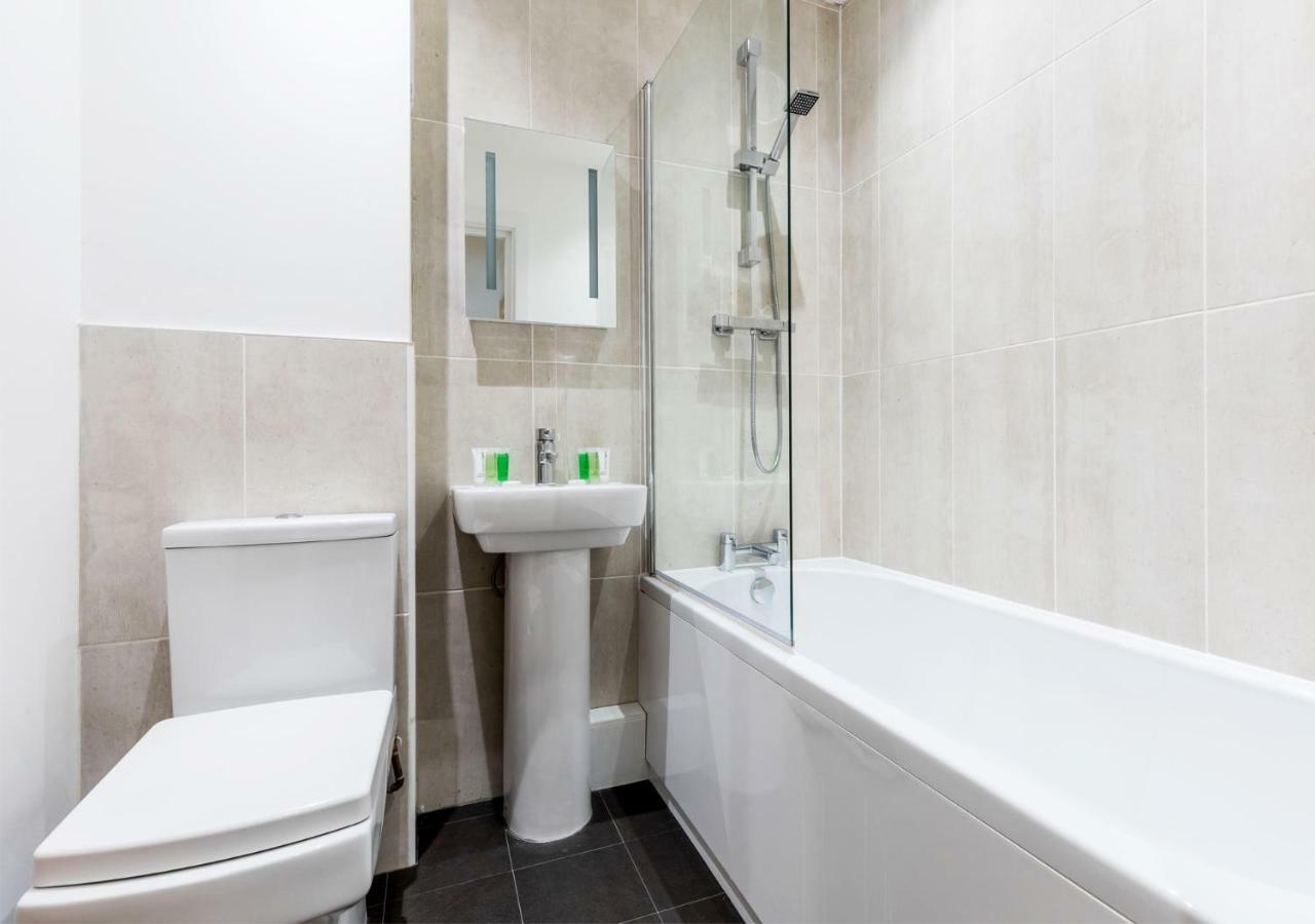City Centre Apartment ポーツマス エクステリア 写真